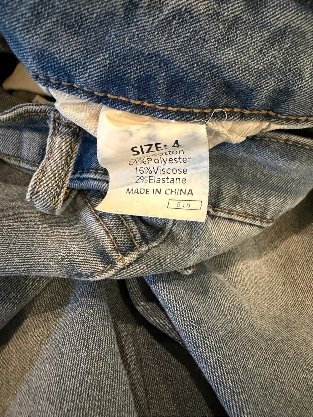 High-Rise Kick Cropped Jeans EUC